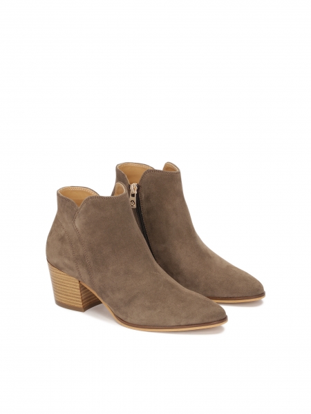 Low cowboy boots in suede  PERRIE