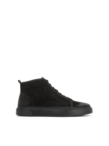 Black sneakers with ankle-length upper TRUXTON