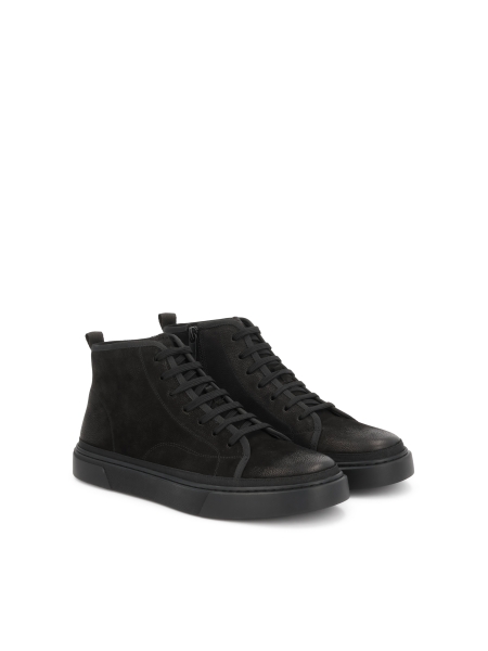 Black sneakers with ankle-length upper TRUXTON
