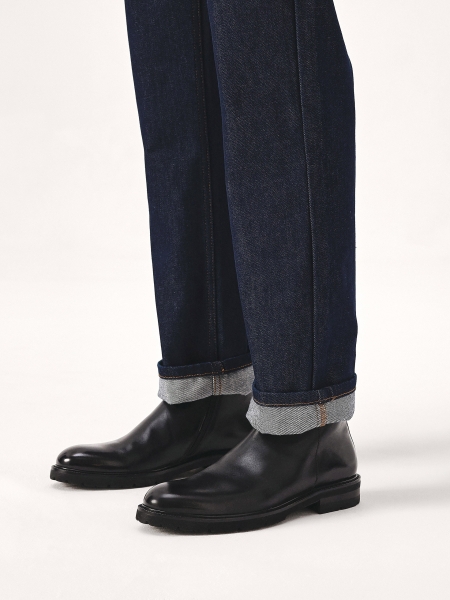 Leather black boots with minimalist upper BOLDEVI