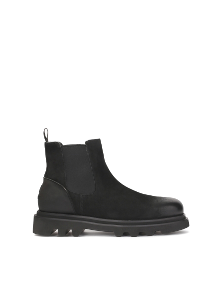 Men’s black insulated Chelsea boots with track sole ILLTES