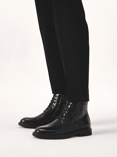 Classic black smooth leather boots OCTAVIUSS