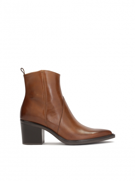 Brown cowboy boots with elongated nose SYLVIE