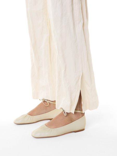Cream ballerinas with ties KS SOLEIL