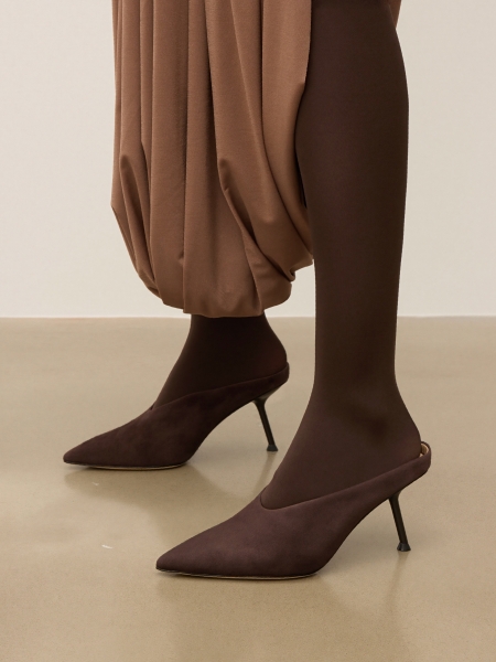 Brown mules on a bent pin  KS ELYSIE