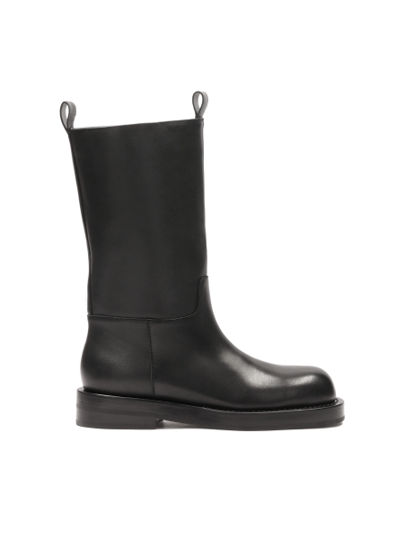 Slip-on black boots with higher upper KS LEVEN