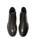 Classic men's boots in an elegant style  VEKUNUS