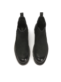 Men’s black insulated Chelsea boots with track sole ILLTES