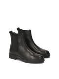 Black Chelsea boots in smooth leather  IDDROSS
