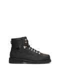 Massive black boots on trep sole  KS BLAISE