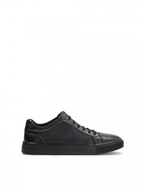Men's timeless grain leather sneakers