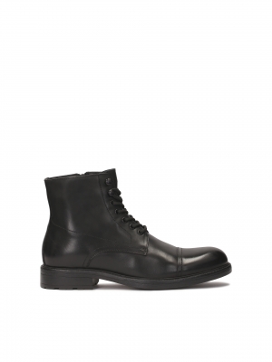 Classic black casual style men's boots 