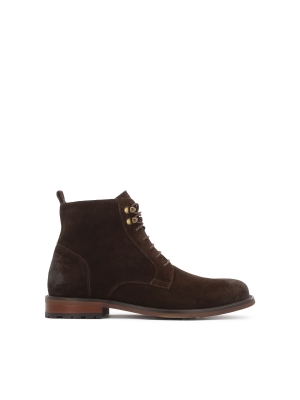 Brown suede boots with metal grommets 