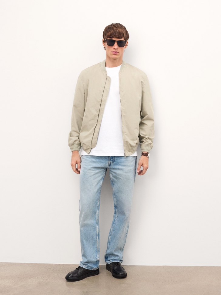 Minimalist watch with brown strap HERITAGE ELEGANCE