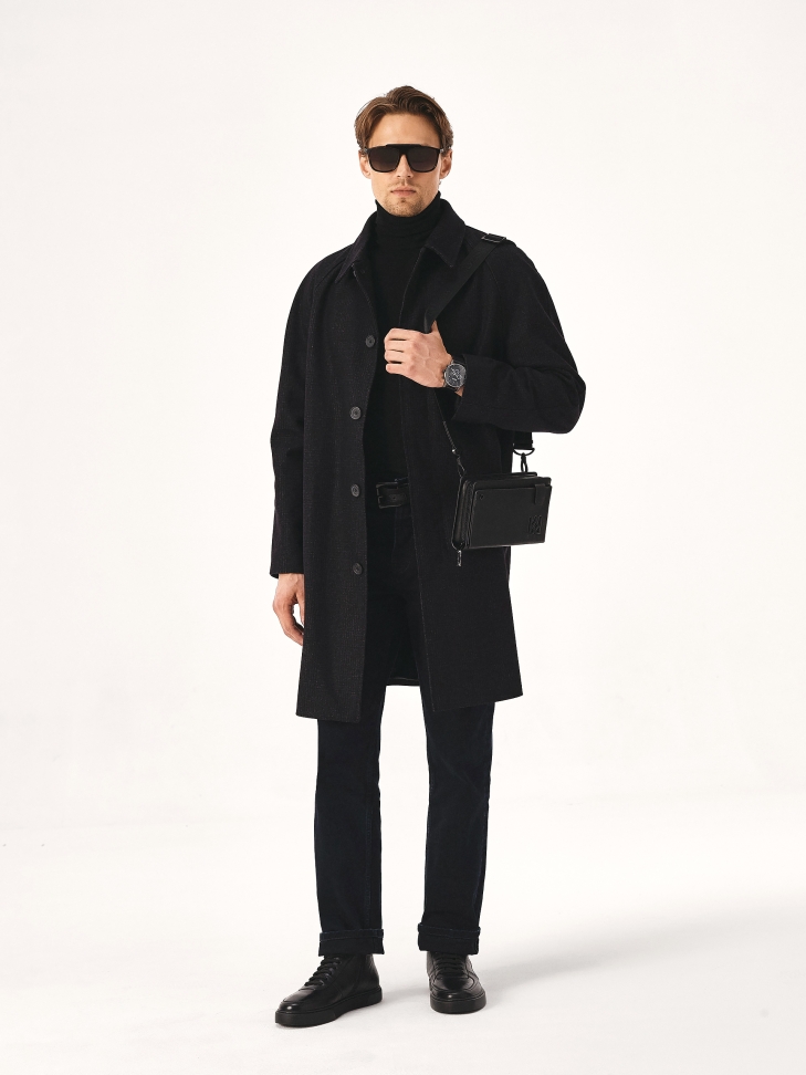 Analog watch on a leather strap WATCH MY MATCH