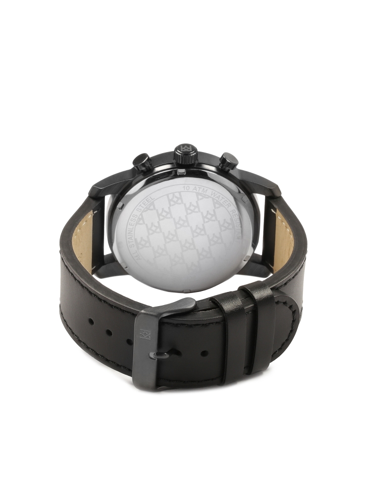 Analog watch on a leather strap WATCH MY MATCH