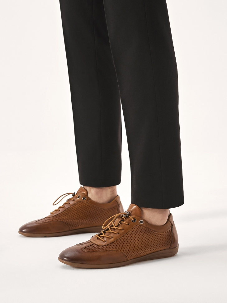 Men’s leather shoes with perforations MELLAN