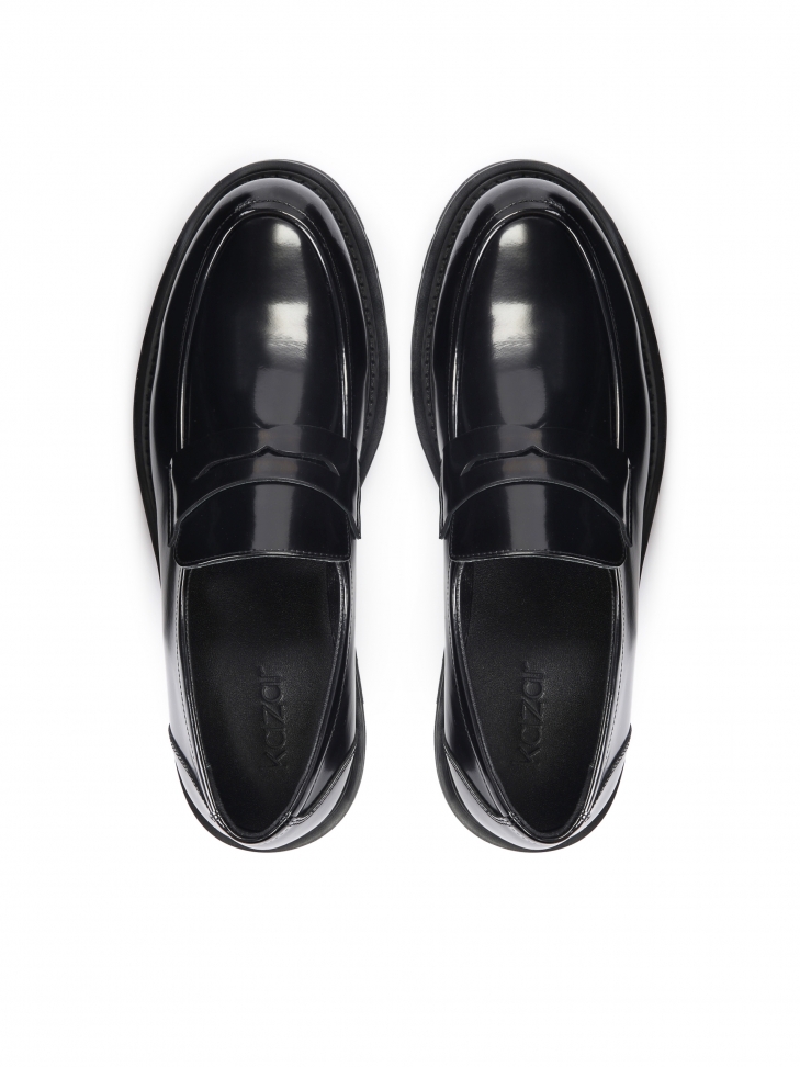 Men’s black loafers on a thick sole FINTON