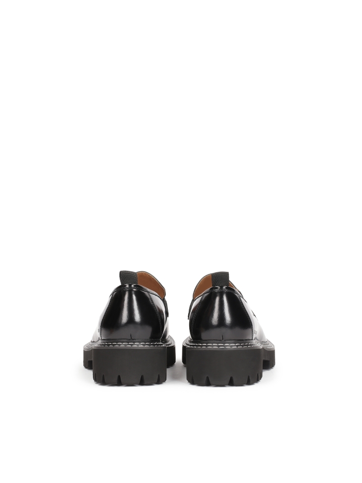 Black loafers stitched with white thread KS BLADEN
