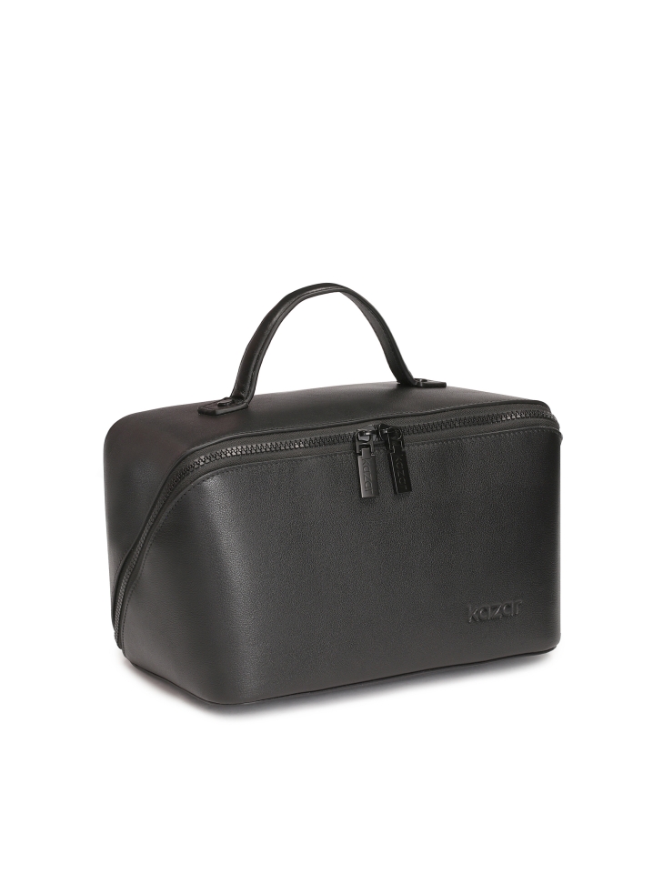 Medium sized vanity case in full grain leather NETUNO