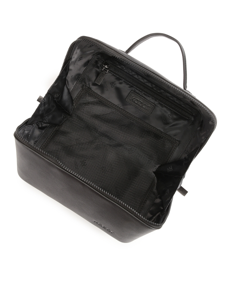 Medium sized vanity case in full grain leather NETUNO