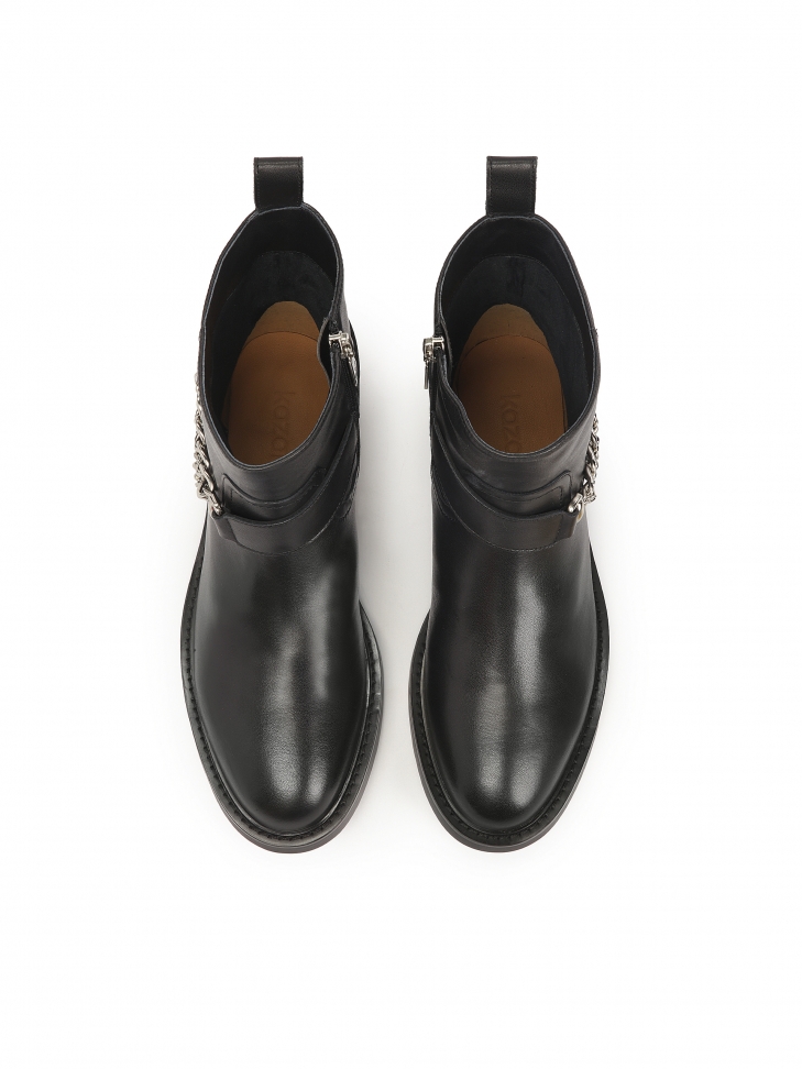 Flat zip-up boots decorated with chain CORALIE