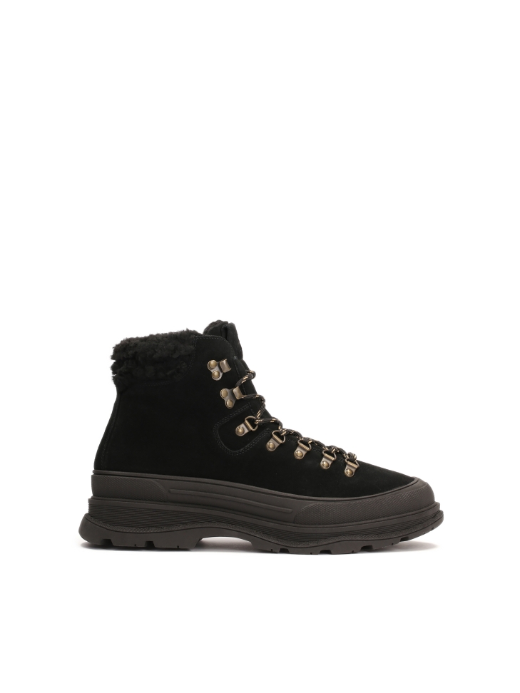 Lace-up snow boots made of black suede BENNETT