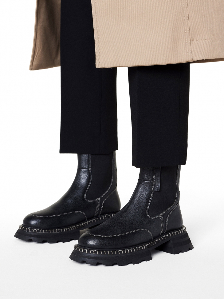 Black leather Chelsea boots with contrasting trim GLARE
