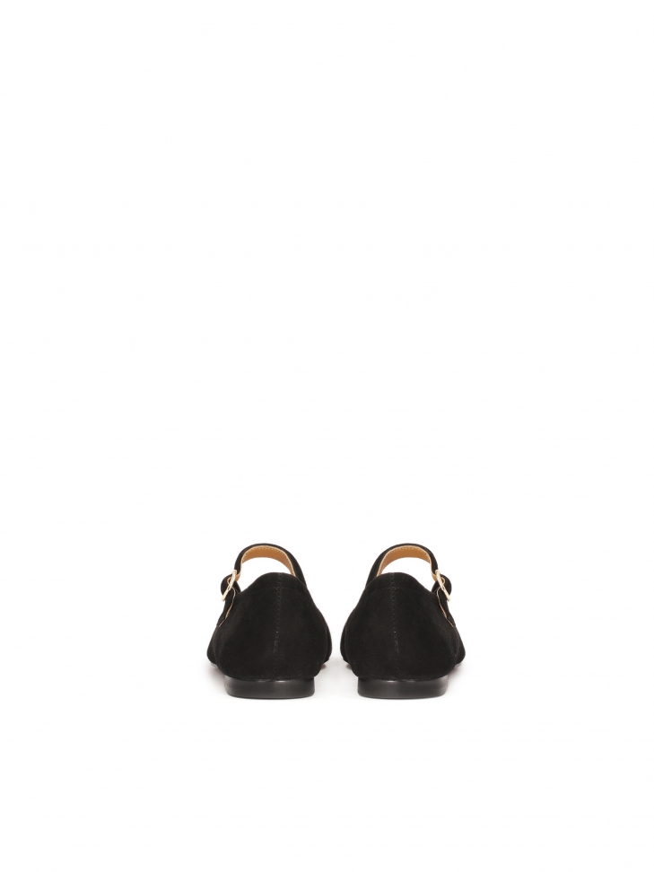 Black pumps on a flat sole  KANGELY
