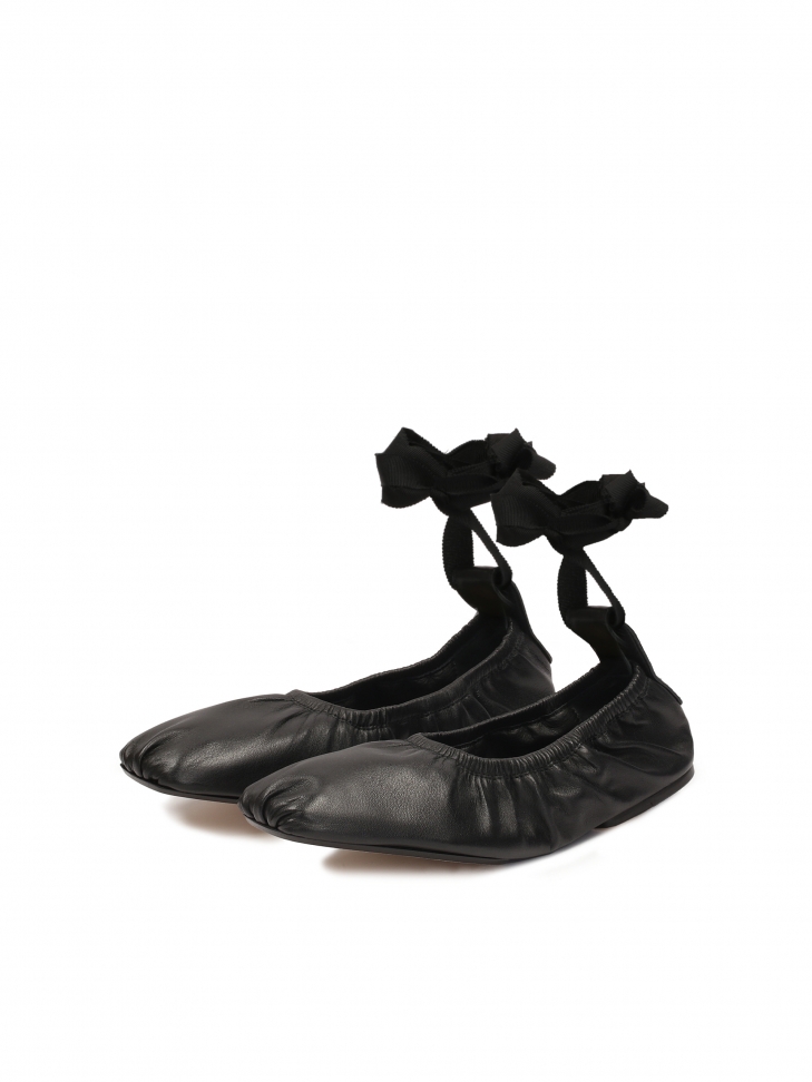 Black leather ballerinas CISA