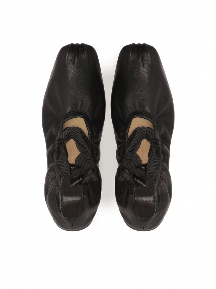 Black leather ballerinas CISA