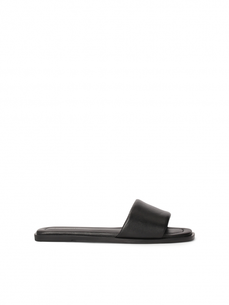 Black slides on a flat sole  ALTEA