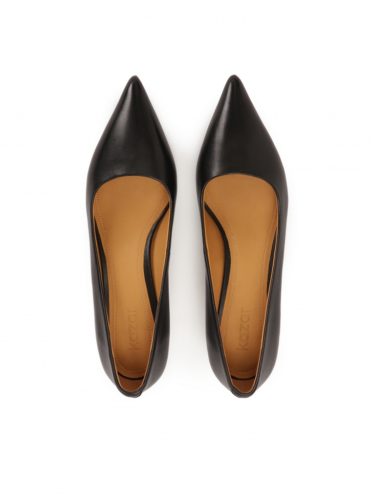 Versatile black low-heeled pumps GINEVRA