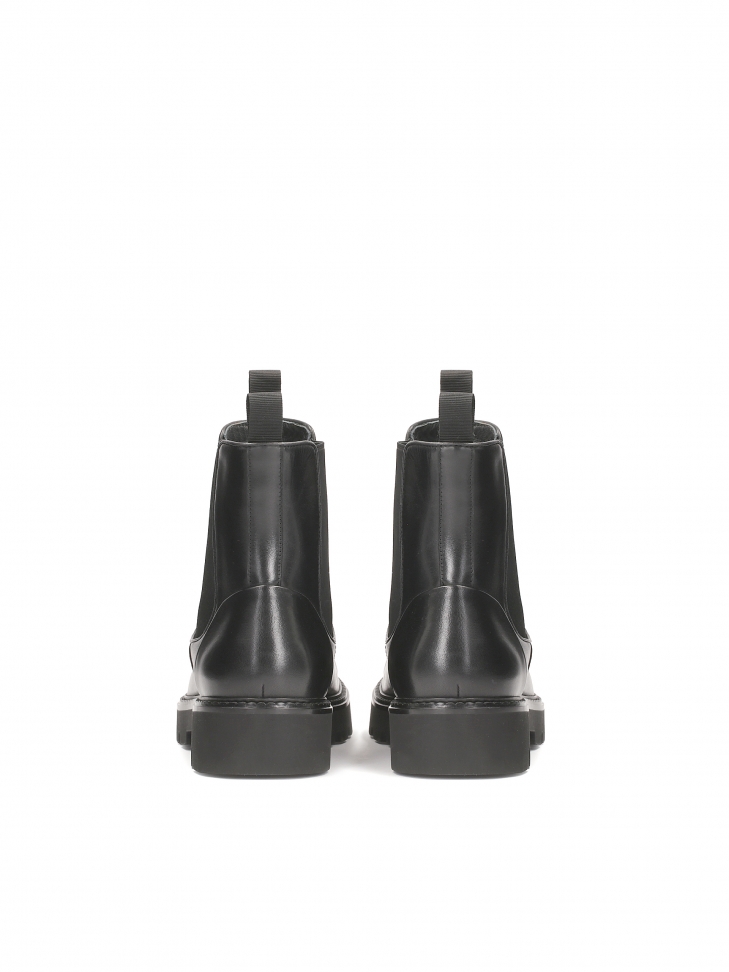 Classic black men's Chelsea boots on a trefoil sole DONALDOS