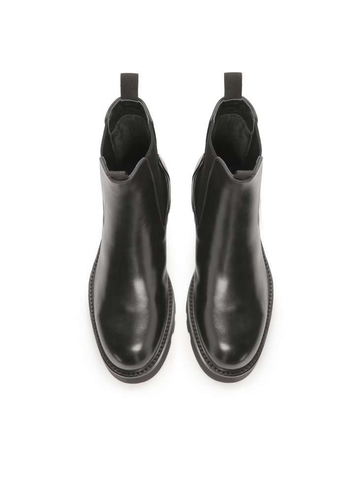 Classic black men's Chelsea boots on a trefoil sole DONALDOS