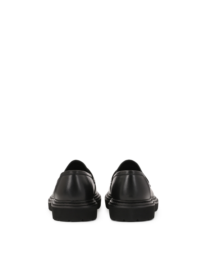 Black loafers on a thicker sole  KS ILDEFONSE