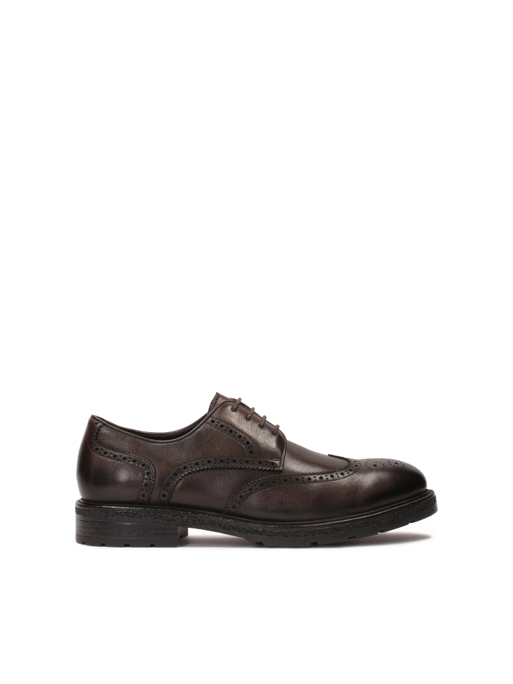 Brown shoes with brogue decoration SERAFFIN