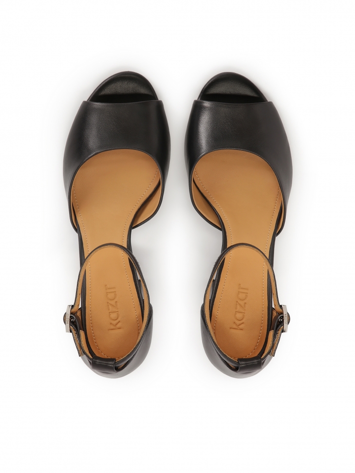 Classic black sandals with wide strap SELAH