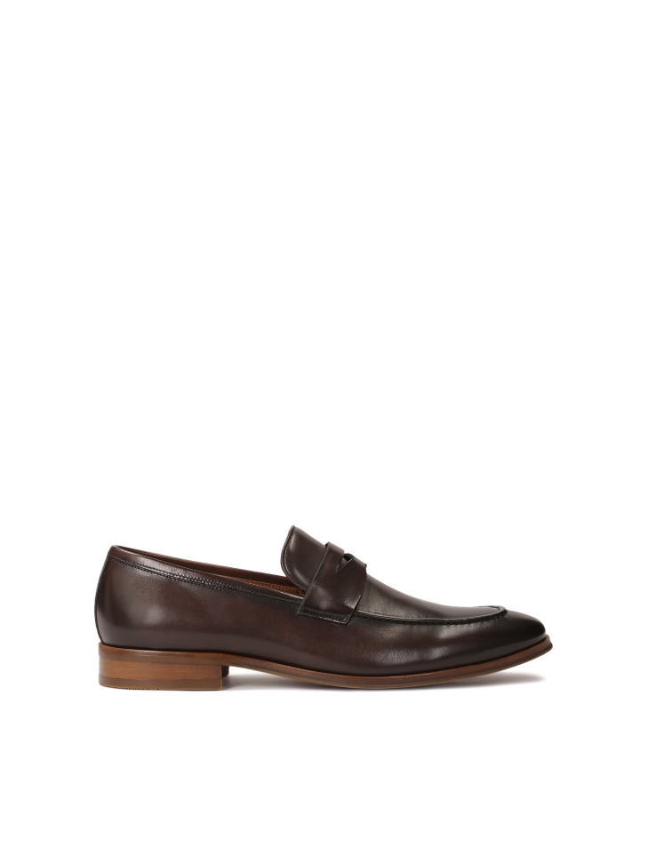 Business brown loafers with shaded upper OSVALDO