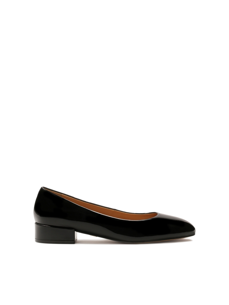 Black patent leather pumps  ISOLDE