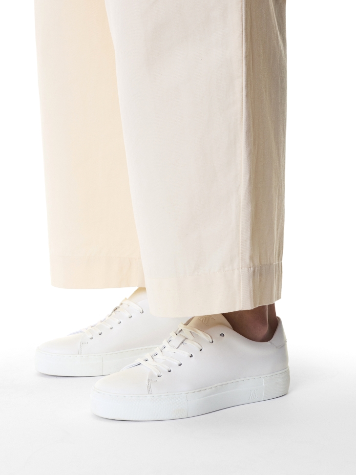 Minimalist sneakers in white color KS DOMINIQUE
