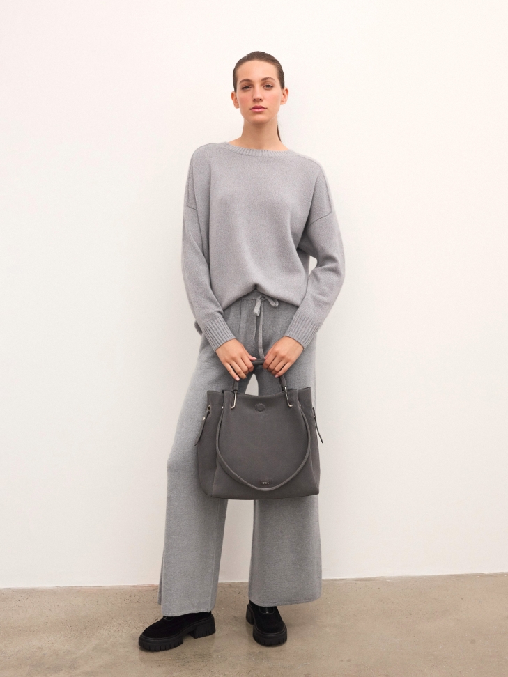 Suede boots with a zipper on the front of the upper ELODEA