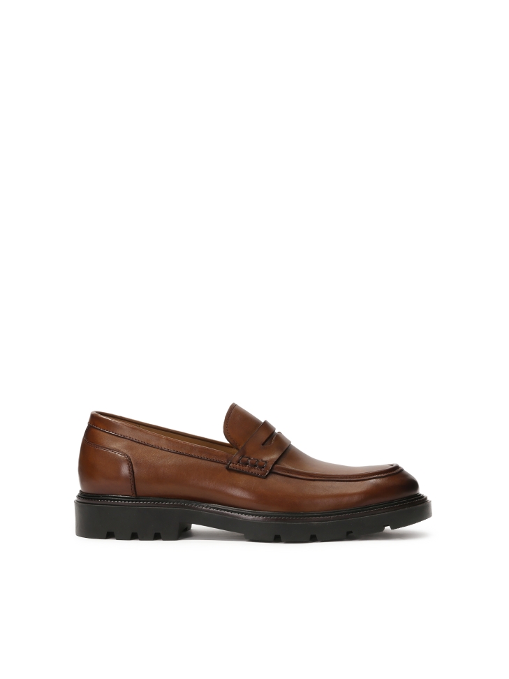 Brown loafers on a thicker sole CAMILIO