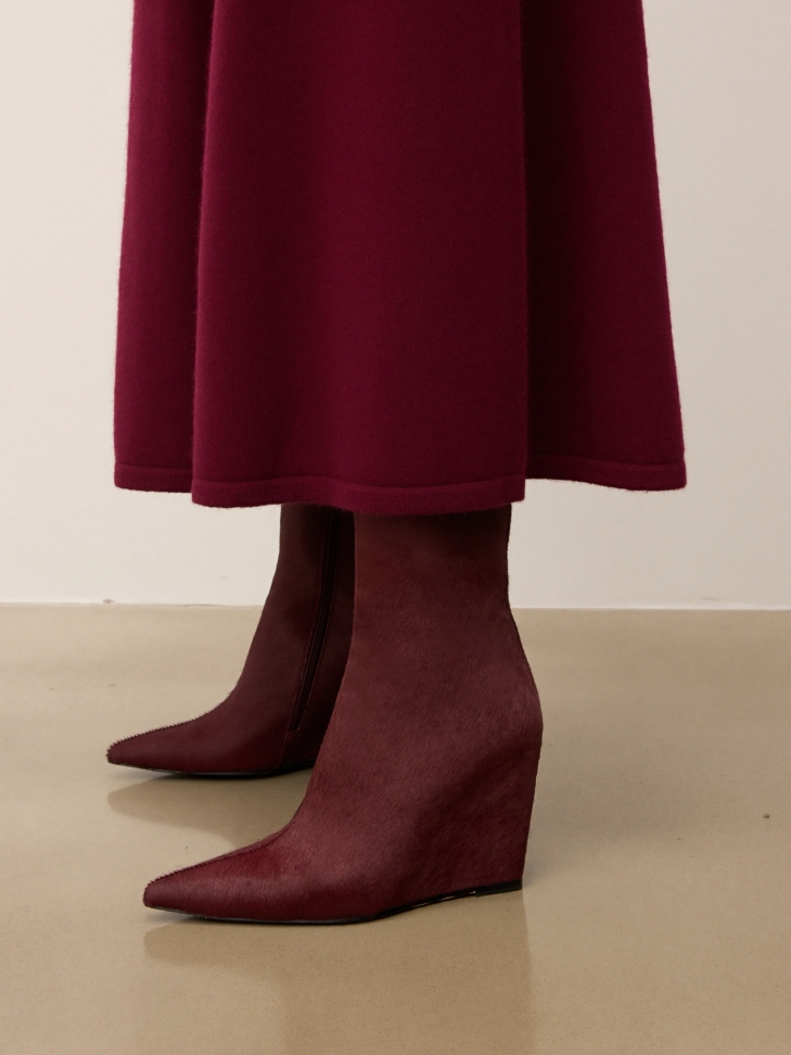 Maroon boots with natural bristles KS OTYLIE