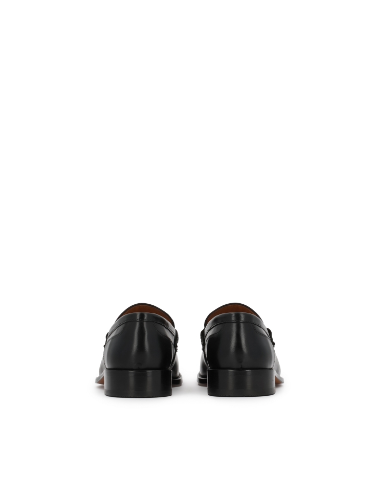 Black loafers from the Limited Edition collection FRANCISS
